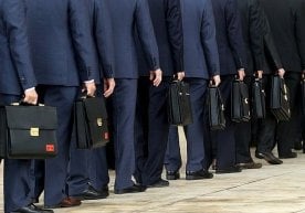 Пахта теримидаги камчиликлар туфайли оммавий равишда ишдан бўшатишлар амалга оширилмоқда фото