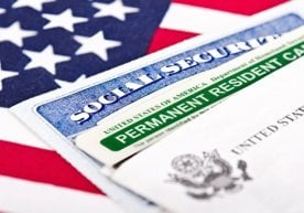 Фото: Shutterstock Эндиликда грин-карта (Green card)
