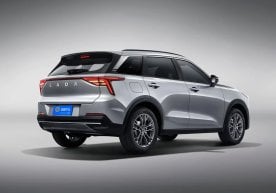 AvtoVAZ prepares for a new crossover: debut this summer фото