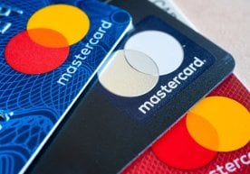 Mastercard ўйин платформаларига контентни чеклаш ёки тўлов