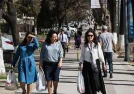 Al 1 de enero de 2026, hay un promedio de 1.015 hombres