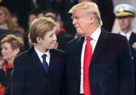 Лондондаги суд мажлисида қиз ўз ҳаётини АҚШ президенти