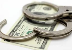 Россиянинг Волгоград вилоятида ўз танишини пул ёрдамида