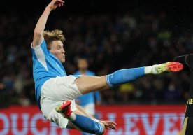 Шотландия терма жамоаси ва Италиянинг «Наполи» клуби ярим