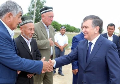Шавкат Мирзиёев Самарқанддан Жиззахга келди фото