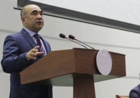 Зойир Мирзаев Шароф Рашидов туманига ҳоким бўлди фото