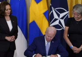 Teylor-Grin: Bayden va Xarris Kiyevga yadro qurolini berish imkonini qidirmoqda фото