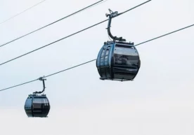 Москва метросининг «Сходненская» ва «Речной вокзал»