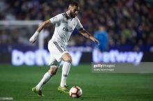 "Real" hujumchisi Karim Benzema Ronaldu jamoani