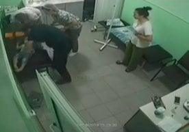 Toshkentdagi klinikalardan birida shifokor ota-onasi