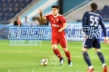 “Насаф” футбол мактабини 2012 йилда тамомлаб, аввало