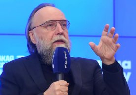Ғарб ислом оламини ўз душманига айлантирди — Александр Дугин фото