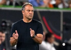 “Барселона” бош мураббийи Ханс-Дитер Флик жамоаси қўл