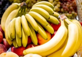 Банан меваси айрим касалликлардан азият чекаётган кишилар