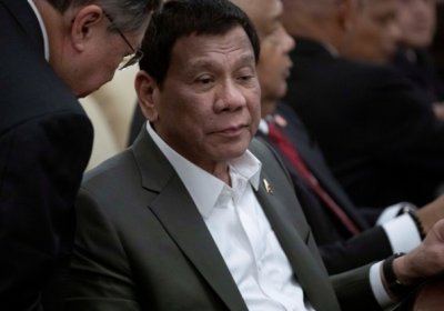 Филиппин президенти порахўр амалдорларни отишга рухсат берди фото