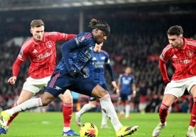 Англия Премьер-лигасининг 22-турида чемпионлик пойгасида