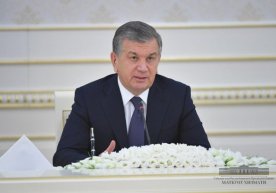 Shavkat Mirziyoyev raisligidagi videoselektorda maktabgacha ta’lim tizimi muhokama qilindi фото