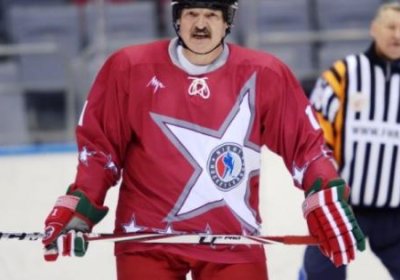 Беларусь президенти хоккей учрашуви вақтида майдондан четлатилди (видео) фото