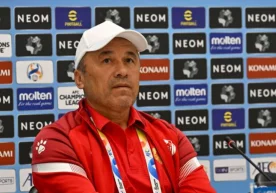 "Насаф" бош мураббийи Рўзиқул Бердиев "Аш