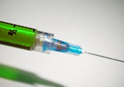 2022 йилгача кутамиз... ЖССТ эксперти коронавирусга қарши вакцинациялаш натижаси ҳақида фото