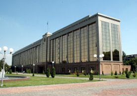 Қонунда Вазирлар Маҳкамасининг иқтисодий, молиявий,
