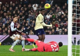 Англия Премьер-лигасининг 22-турида «Астон Вилла» ўз