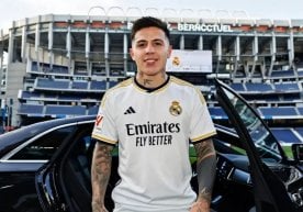 Лондоннинг «Челси» жамоасида тўп сураётган аргентиналик