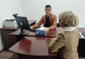 Қарздор И.Д. Бюронинг Қўшкўпир тумани бўлимига келиб