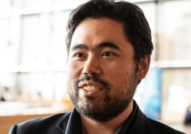 Шахмат оламида тажрибаси, ҳолатни юракдек сезиши ва