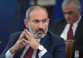 Yerevanda namoyishchilar Pashinyanning iste’fosini talab qildi фото