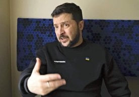 Украина етакчиси Володимир Зеленский АҚШ армияси вазири