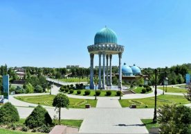 Mainly dry and hot weather is expected in Tashkent over