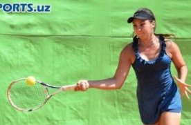 O‘zbekistonlik Kamola Umarova Chimkentdagi tennis turnirining chorak finaliga chiqdi фото