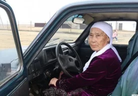 Qozog‘istonning Atirau viloyatida yashovchi 70 yoshli