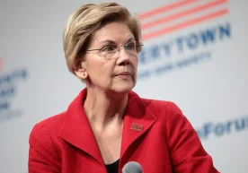 АҚШ сенатори Элизабет Уоррен Эрондаги қизлар таълим