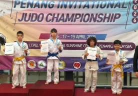 Malayziyaning Penang shtatida oʻsmirlar va kichik yosh