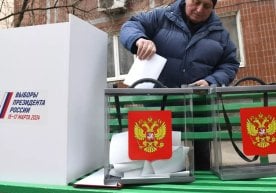 Rossiyada prezidentlik saylovida ovoz berish boshlandi фото