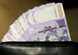 50 минг сўмлик купюраларни қалбакилаштирганлар қўлга олинди фото