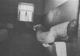 Жума Жумаев. 1990 йил бошлари. Қизилқоя руҳий касалликлар