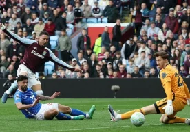 Англия Премьер-лигасининг навбатдаги туридаги энг қизғин