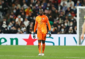 Лондоннинг «Челси» клубида тўп сурган собиқ дарвозабон