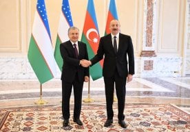 Shavkat Mirziyoyev Bokuda Ozarbayjon prezidenti bilan muzokara o‘tkazdi фото