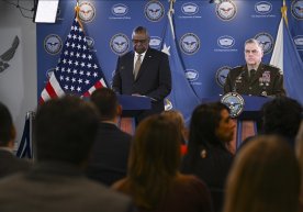 Pentagon Ukrainaga qiruvchi samolyotlar berishdan bosh tortganini tushuntirdi фото