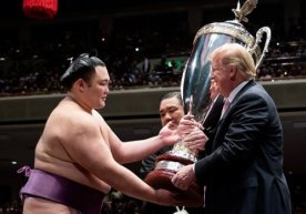 Дональд Трамп 26 май куни Япониядаги сумо бўйича турнирига