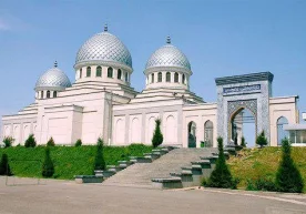 Hoja Ahror Valiy (1404-1490). Ma’nbalarda yozilishicha,