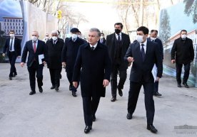 Shavkat Mirziyoyev Geologiya fanlari universitetiga tashrif buyurdi фото