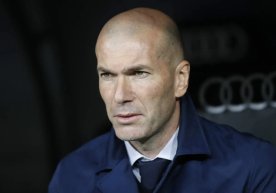 Зинедин Зидан Франция терма жамоасида Дидье Дешамнинг