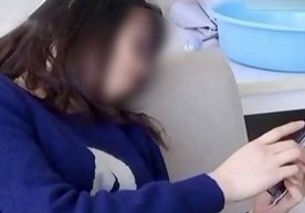 Савол: Ассалому алайкум. Аёл телефонда бегона эркак билан