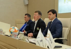 Тошкентдаги "Orient Finans Bank" мажлислар