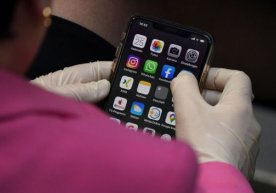 iPhone 13 рекорд даражада юпқа бўлади фото